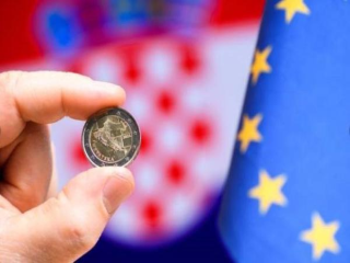 Hrvatska pristupila eurozoni i Schengenu
